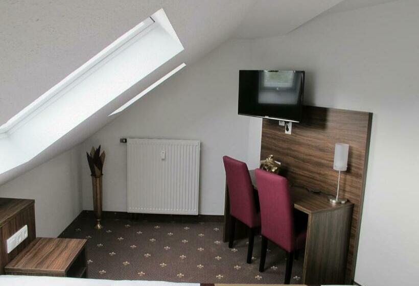 اتاق استاندارد, Rothkamp