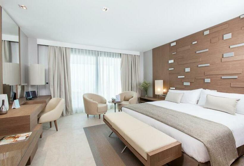 غرفة قياسية, The Oasis By Don Carlos Resort