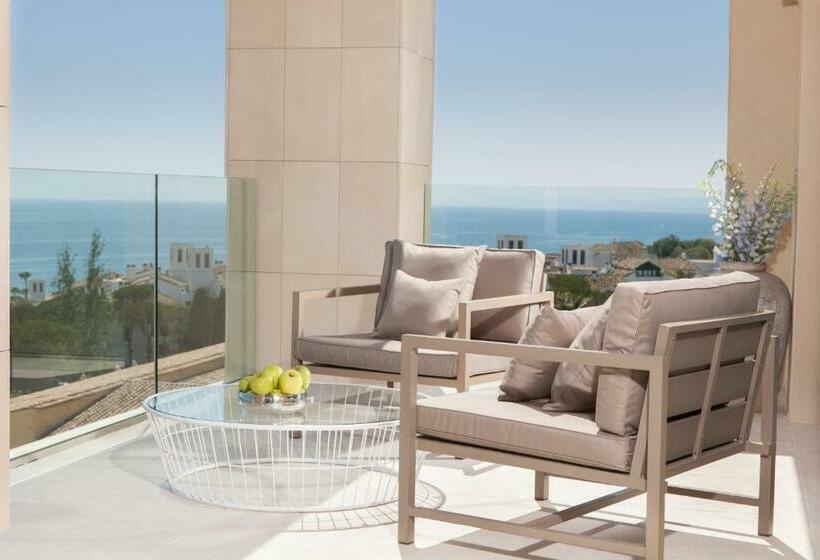 غرفة قياسية مطلّة علي البحر, The Oasis By Don Carlos Resort