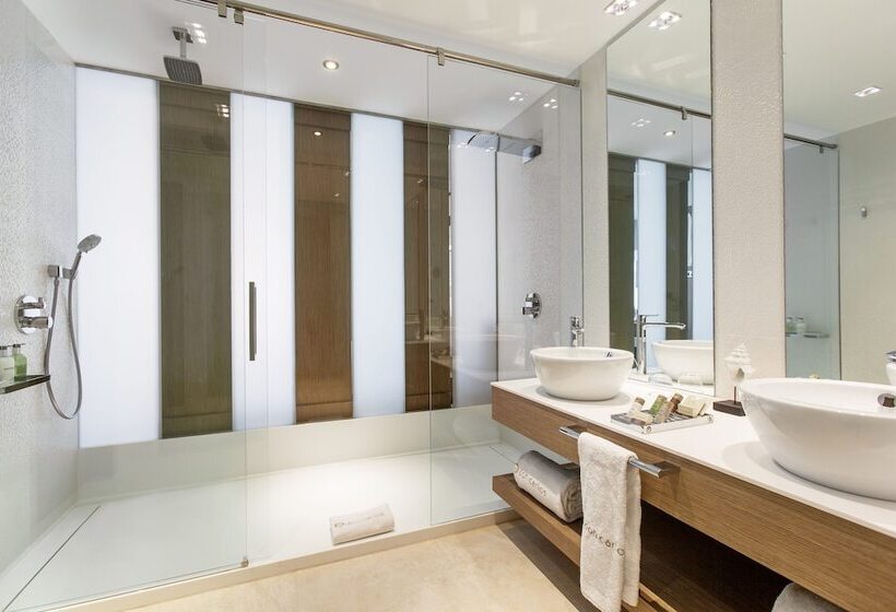 غرفة قياسية, The Oasis By Don Carlos Resort