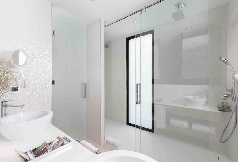 شقة غرفة واحدة, The Oasis By Don Carlos Resort