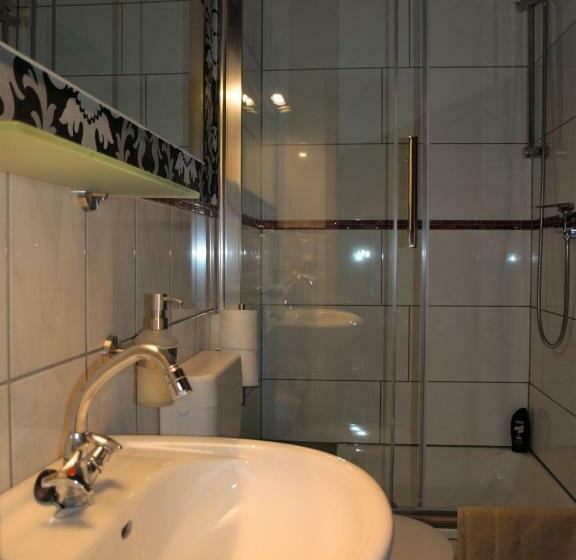 اتاق استاندارد, Waldhotel Lemberg