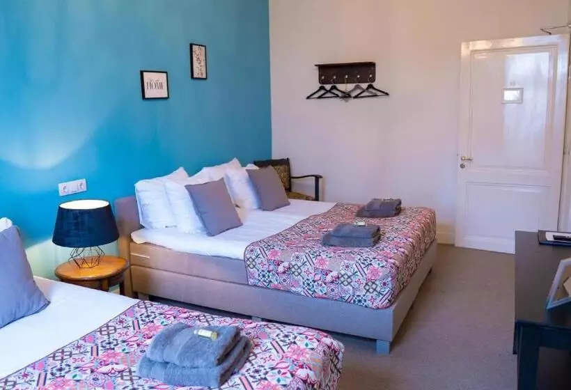 スタンダード４人部屋, B&b Willem Ii