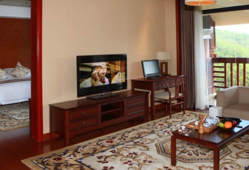 スイート, New Century Resort & Spa Puer