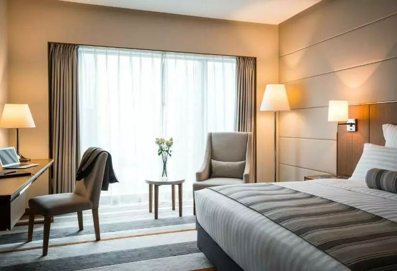 キングサイズベッドのデラックスルーム, Pullman Zhuhai