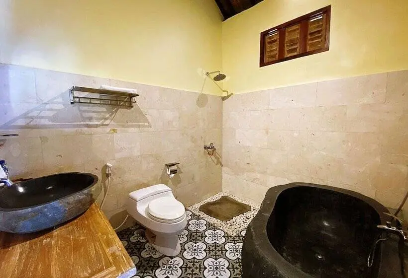 Villa 2 Makuuhuonetta, Uma Linggah Resort By Puri Signatures