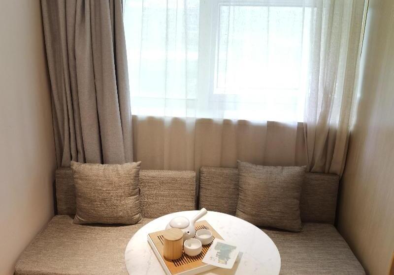 高级大房间, Aden