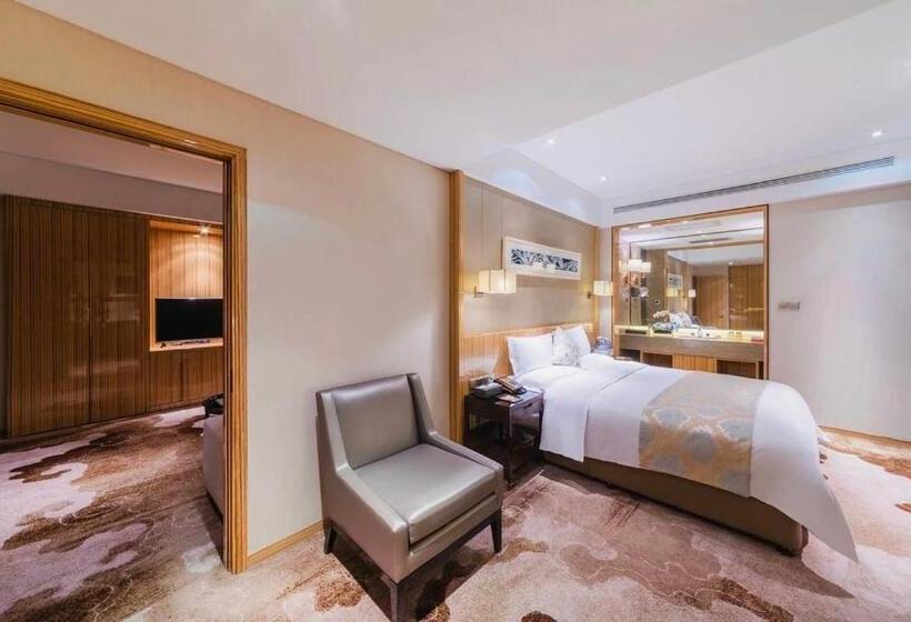 סוויטה אקזקיוטיב, Yinchuan Xifujing