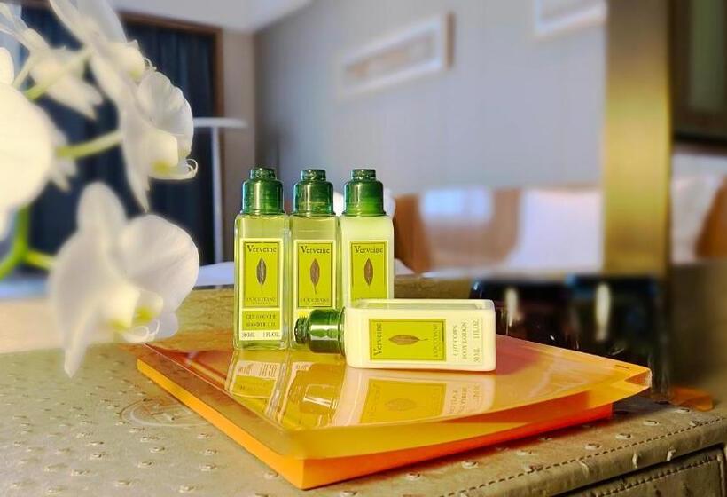 סוויטה אקזקיוטיב, Yinchuan Xifujing