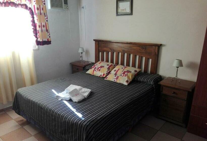 דירת חדר, Apart Hotel Cavis