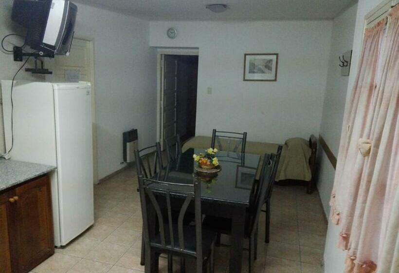 דירת חדר, Apart Hotel Cavis