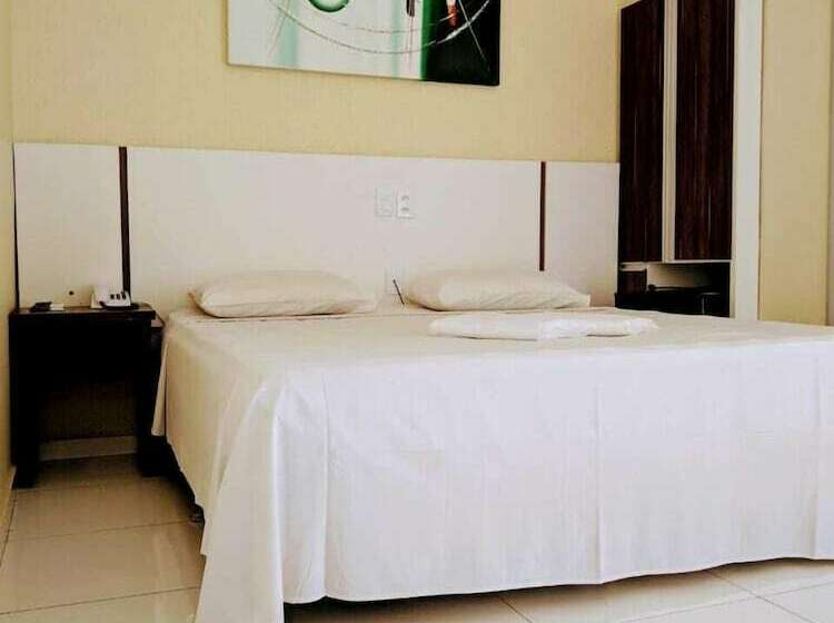 غرفة قياسية, Capuchins