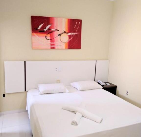 غرفة قياسية, Capuchins