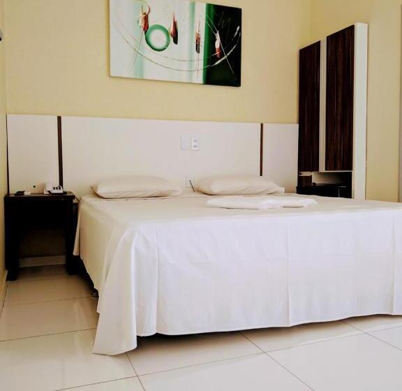 غرفة قياسية, Capuchins