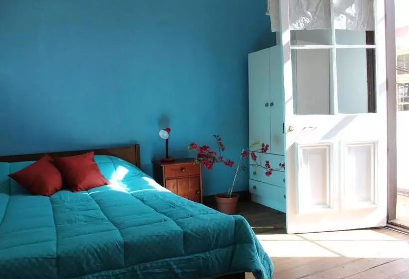 اتاق استاندارد یک نفره, Casa Volante Hostal