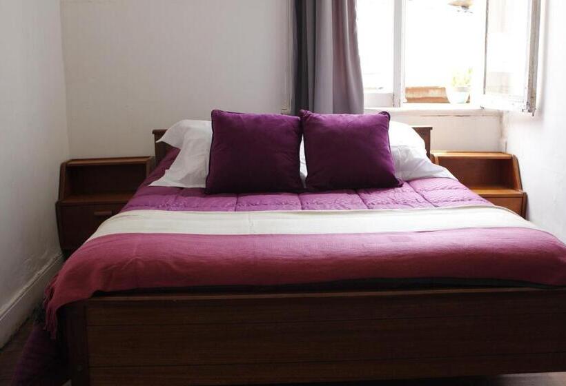 اتاق استاندارد یک نفره, Casa Volante Hostal