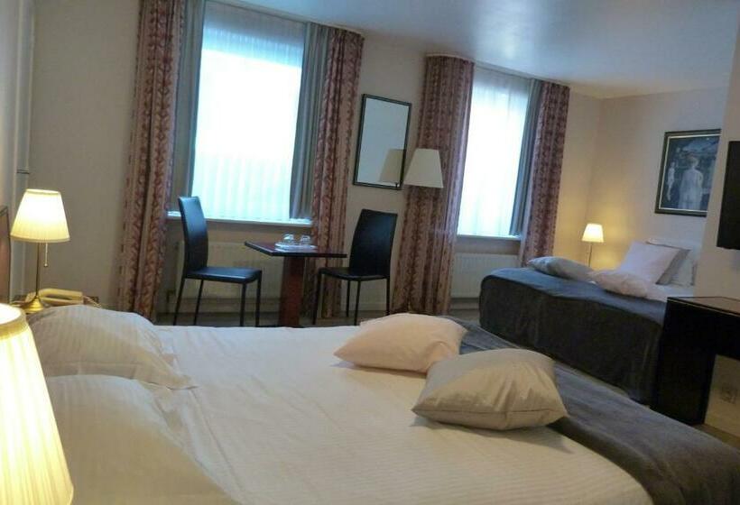 חדר סטנדרט לשלושה, Hostellerie Croonhof