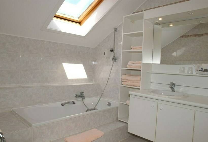 חדר קומפורט, Hostellerie Croonhof