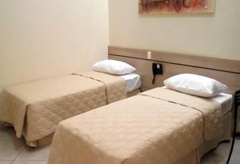 Standard Szoba, Eden