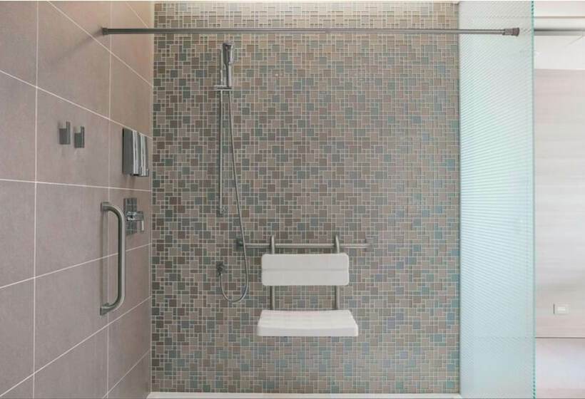 اتاق پرمیوم با چشمانداز دریا, Four Points By Sheraton Oran