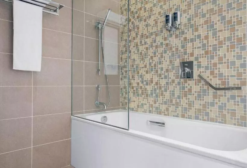 اتاق پرمیوم با چشم‌انداز دریا, Four Points By Sheraton Oran