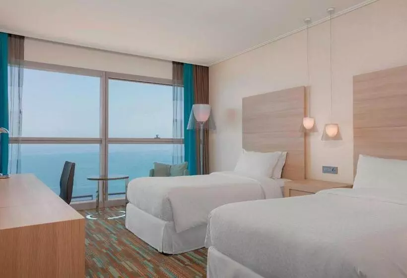 اتاق پرمیوم با چشم‌انداز دریا, Four Points By Sheraton Oran
