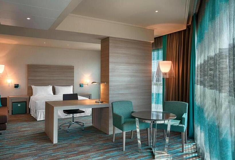 استودیوی استاندارد با چشمانداز دریا, Four Points By Sheraton Oran