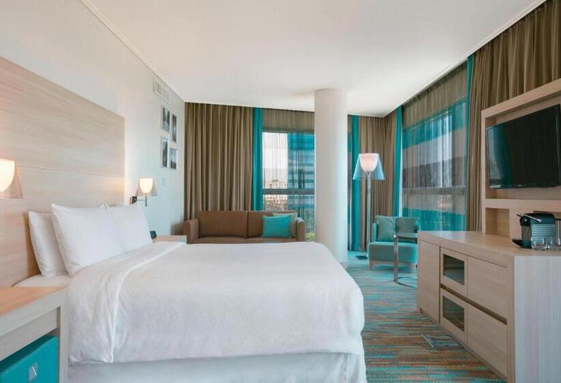 استودیوی استاندارد با چشمانداز دریا, Four Points By Sheraton Oran