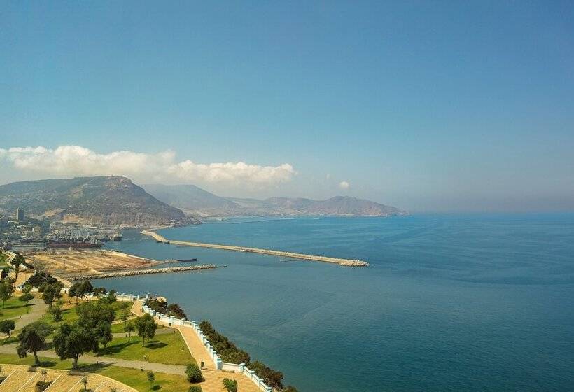 اتاق پرمیوم با چشمانداز دریا, Four Points By Sheraton Oran