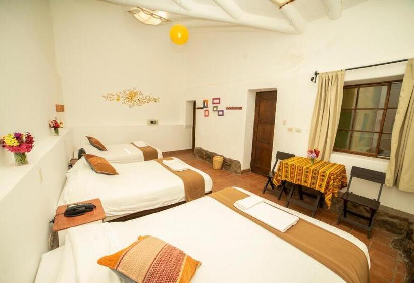 اتاق استاندارد سه نفره, Andean Wings Valley