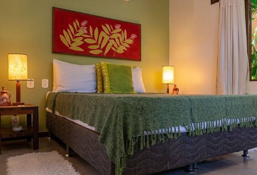 غرفة قياسية ثلاثية, Pousada Erva Doce