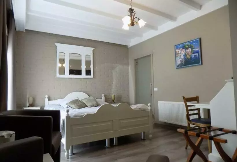 Standard-huone, Ter Zuidhoek