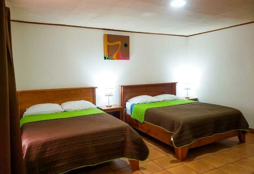 四人标准间, Santa Fe B&b