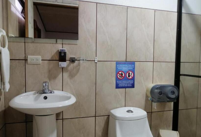 四人标准间, Santa Fe B&b