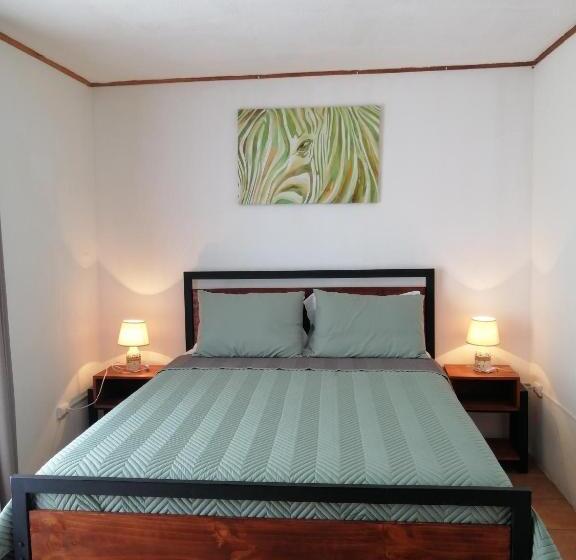 家庭间, Santa Fe B&b