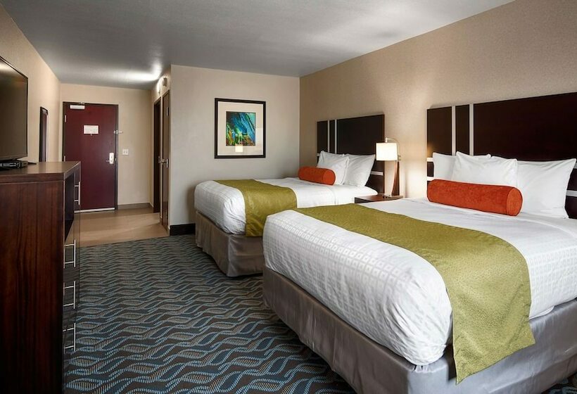 带2个双人床的标准工作室, Best Western Plus Hardeeville Inn & Suites