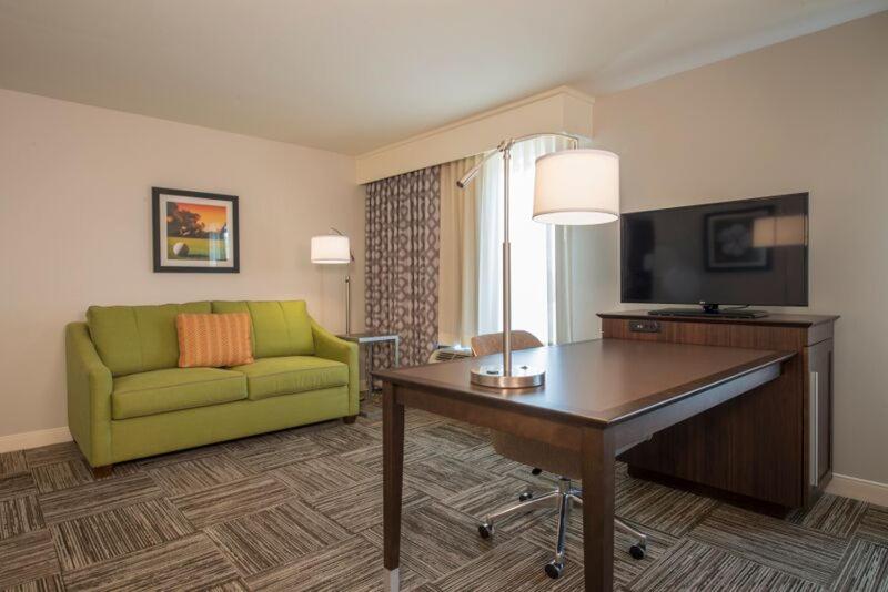جناح ديلوكس سرير كينج, Hampton Inn Waynesboro