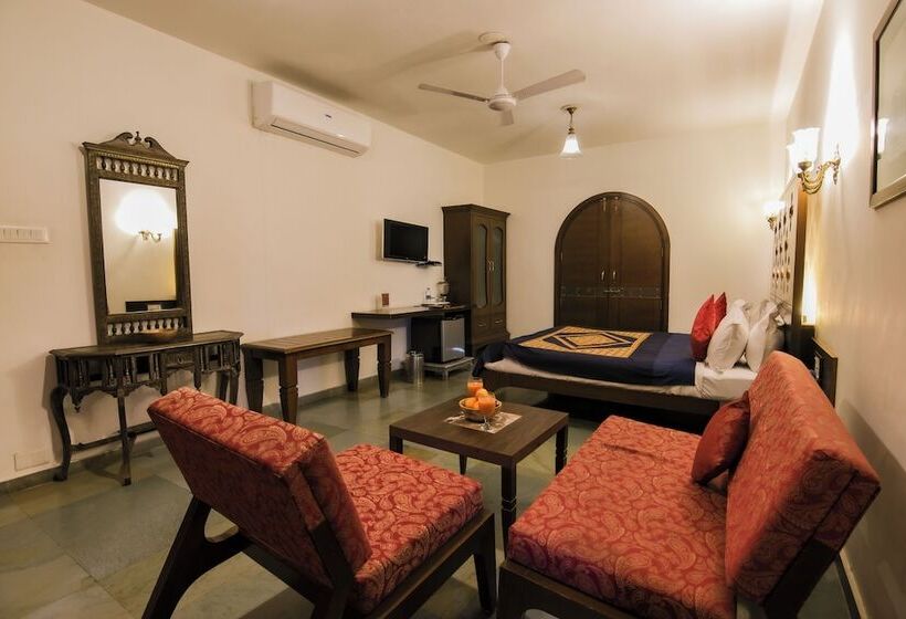 스위트, Heritage Khirasara Palace