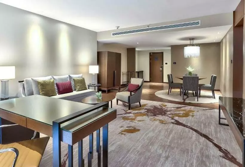 エクゼクティブスイート, Hilton Kota Kinabalu
