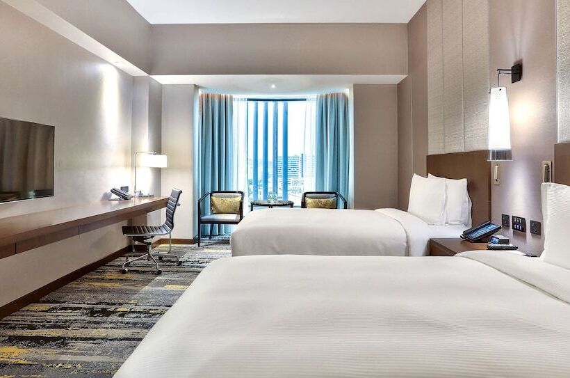חדר דלוקס, Hilton Kota Kinabalu