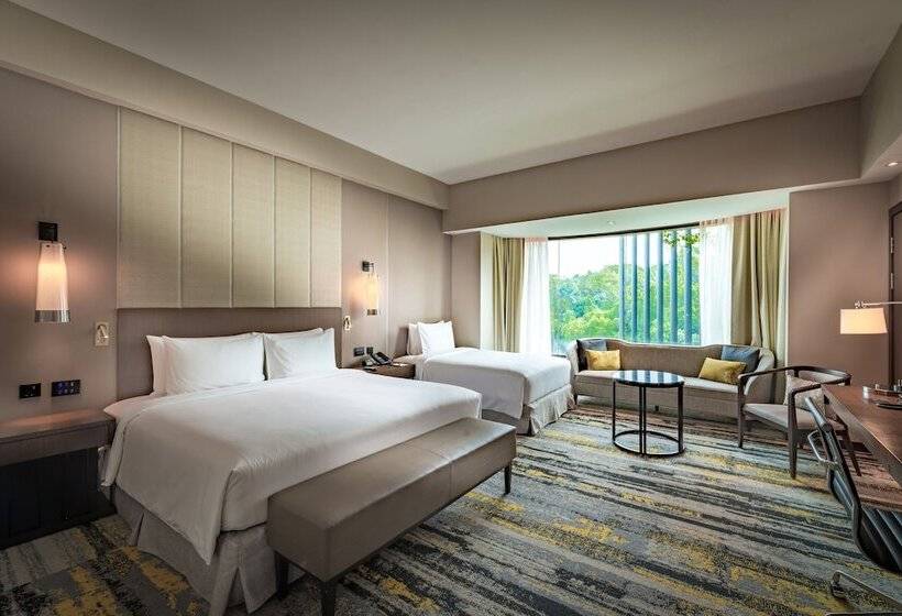 חדר משפחתי, Hilton Kota Kinabalu