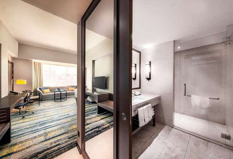 חדר משפחתי, Hilton Kota Kinabalu