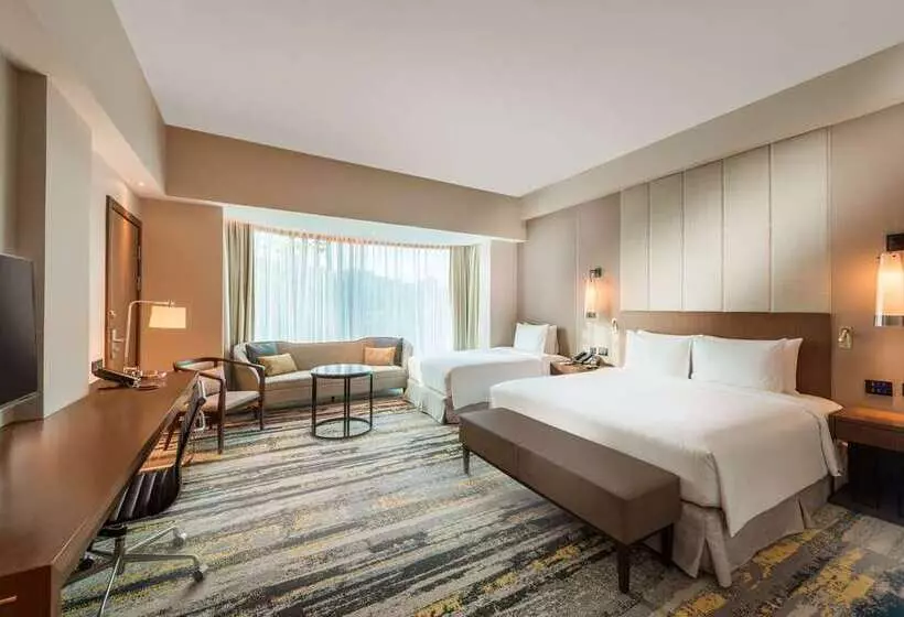 ファミリールーム, Hilton Kota Kinabalu