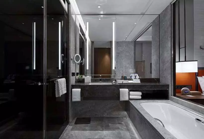 エクゼクティブルーム, Hilton Kota Kinabalu