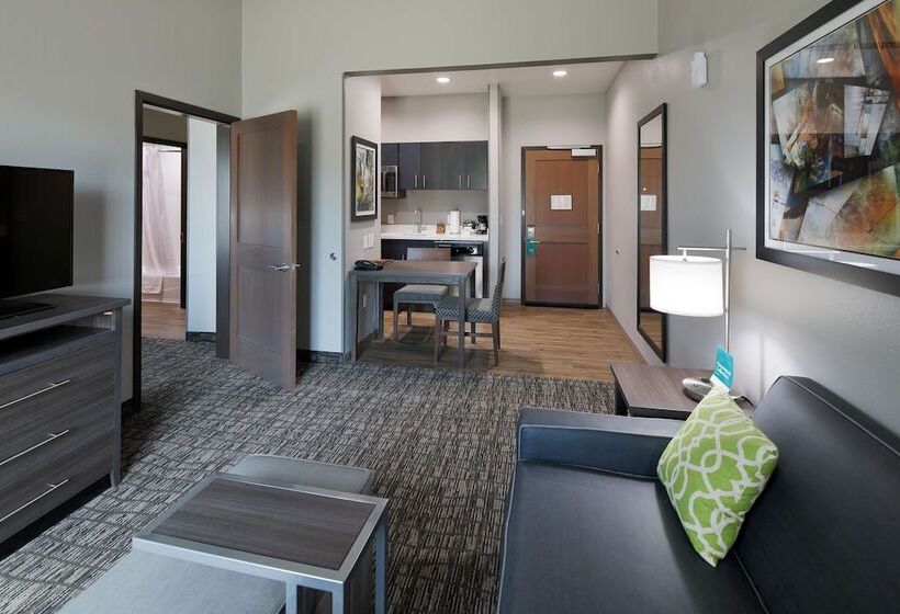 スイート, Homewood Suites By Hilton Topeka