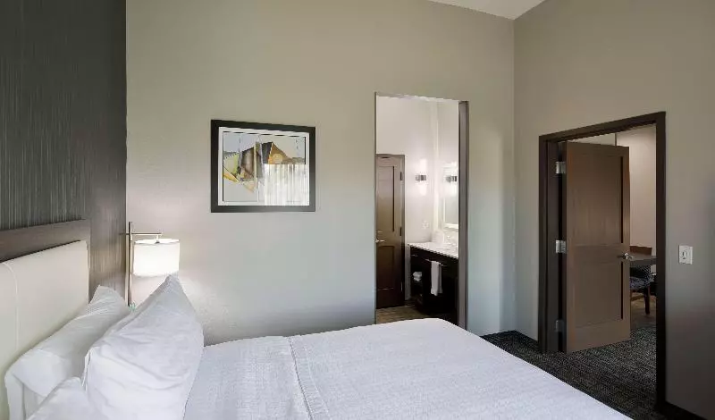 キングサイズベッドのスイートルーム, Homewood Suites By Hilton Topeka
