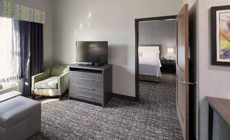 キングサイズベッドのスイートルーム, Homewood Suites By Hilton Topeka