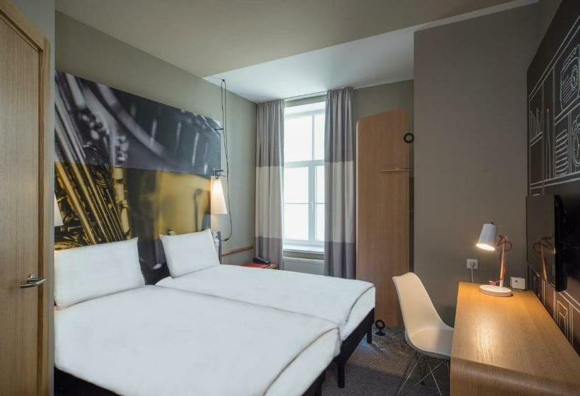 اتاق استاندارد با تخت دوبل, Ibis Riga Centre