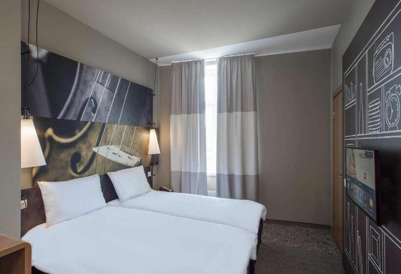 اتاق استاندارد یک نفره, Ibis Riga Centre