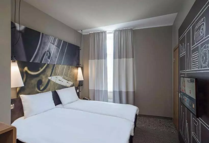 اتاق استاندارد یک نفره, Ibis Riga Centre